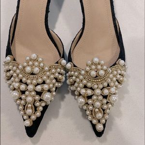 Never worn pearl kitten heels